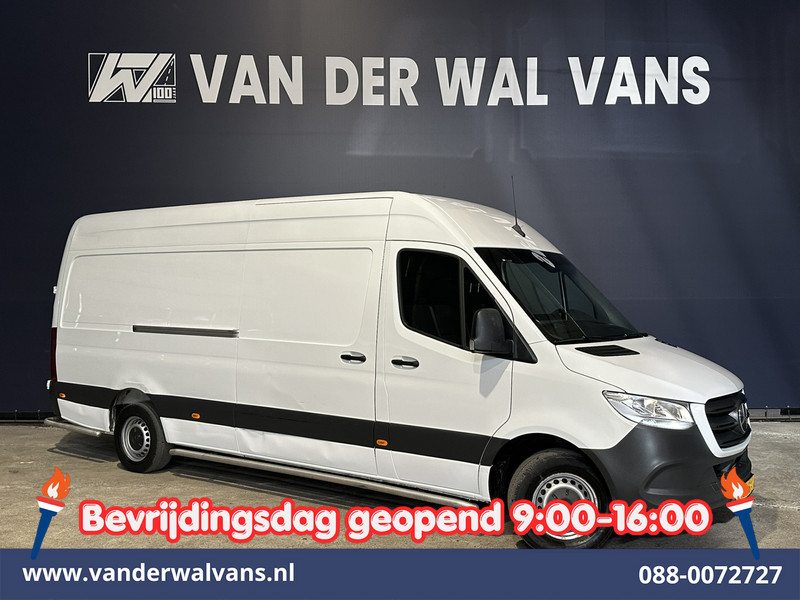 737815147-100