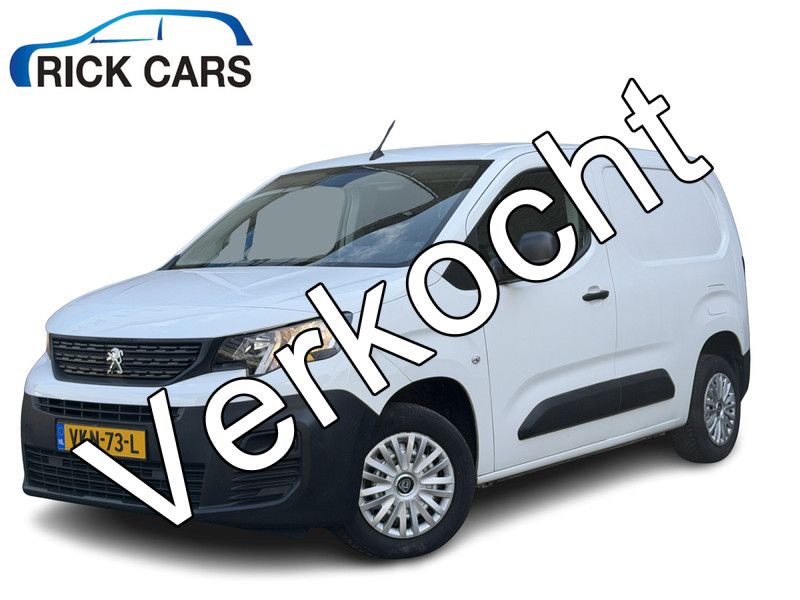 790599402-100