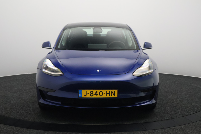 186917208-100-1.jpg