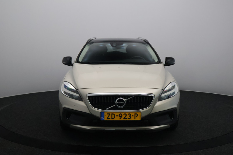 319903550-100-1.jpg