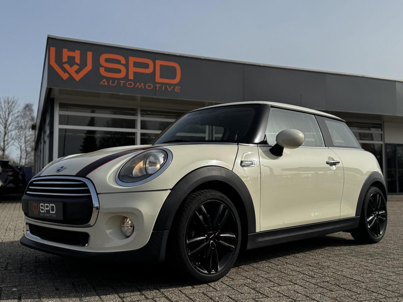 933212247-100