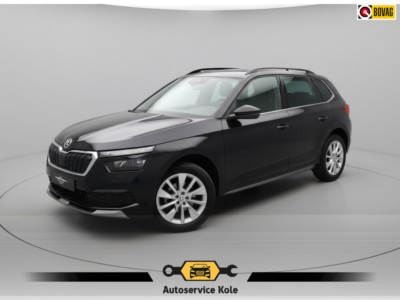 825381404-100