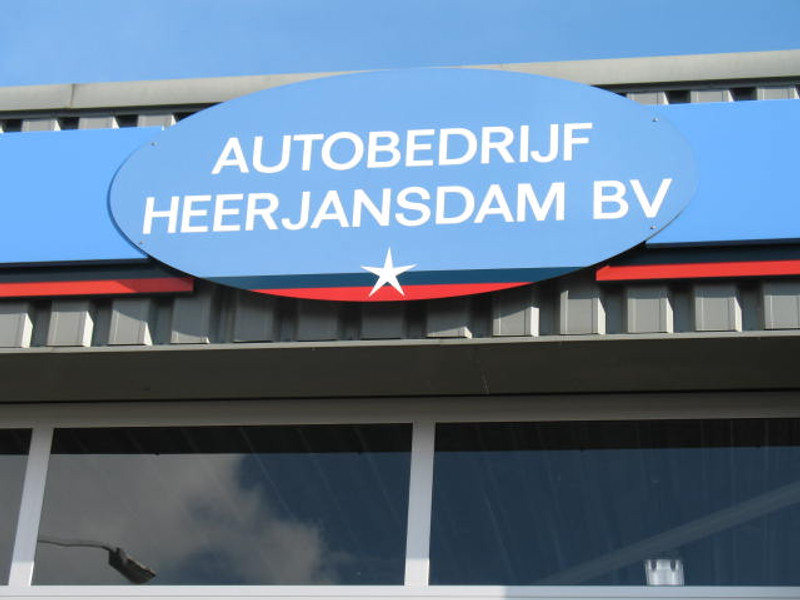 39140472-24.jpg
