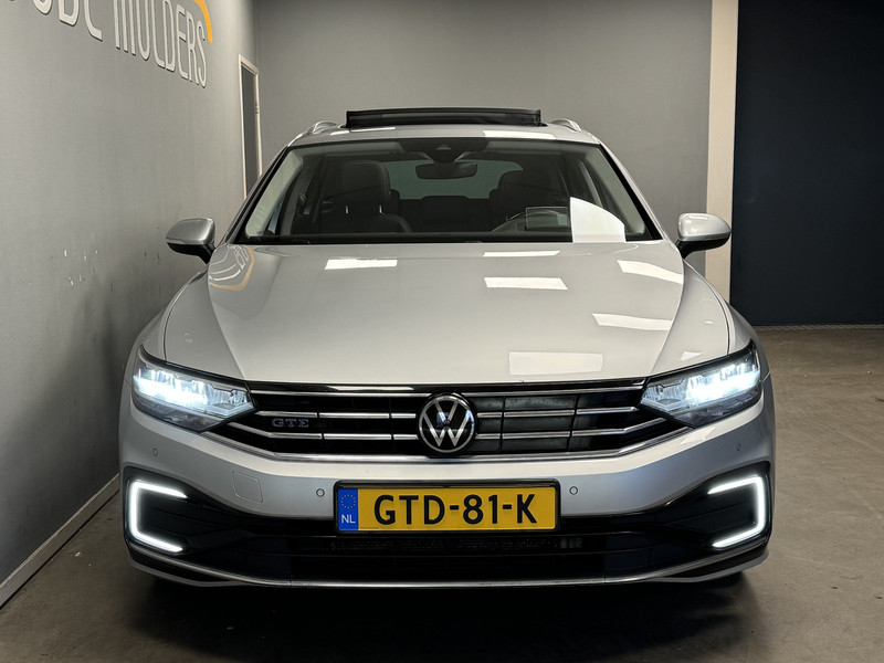41579585-7.jpg