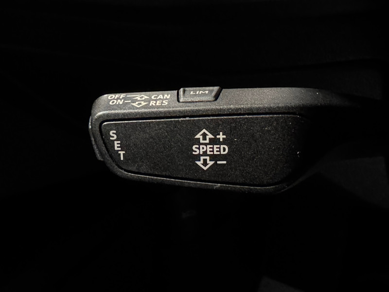 41863066-28.jpg