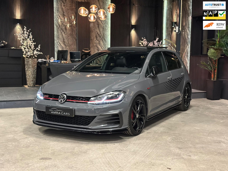41053122