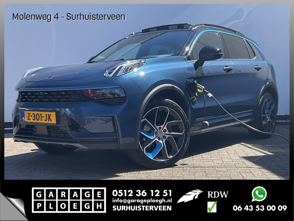 778409109-100
