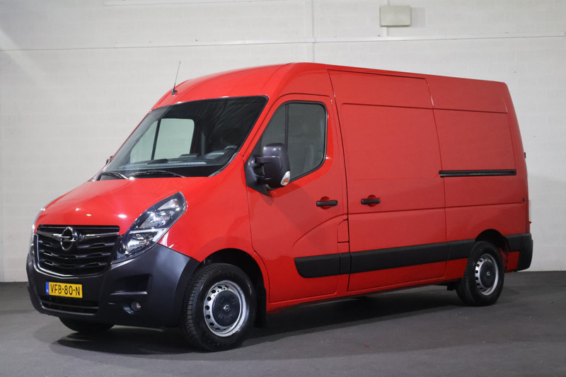 733724634-100