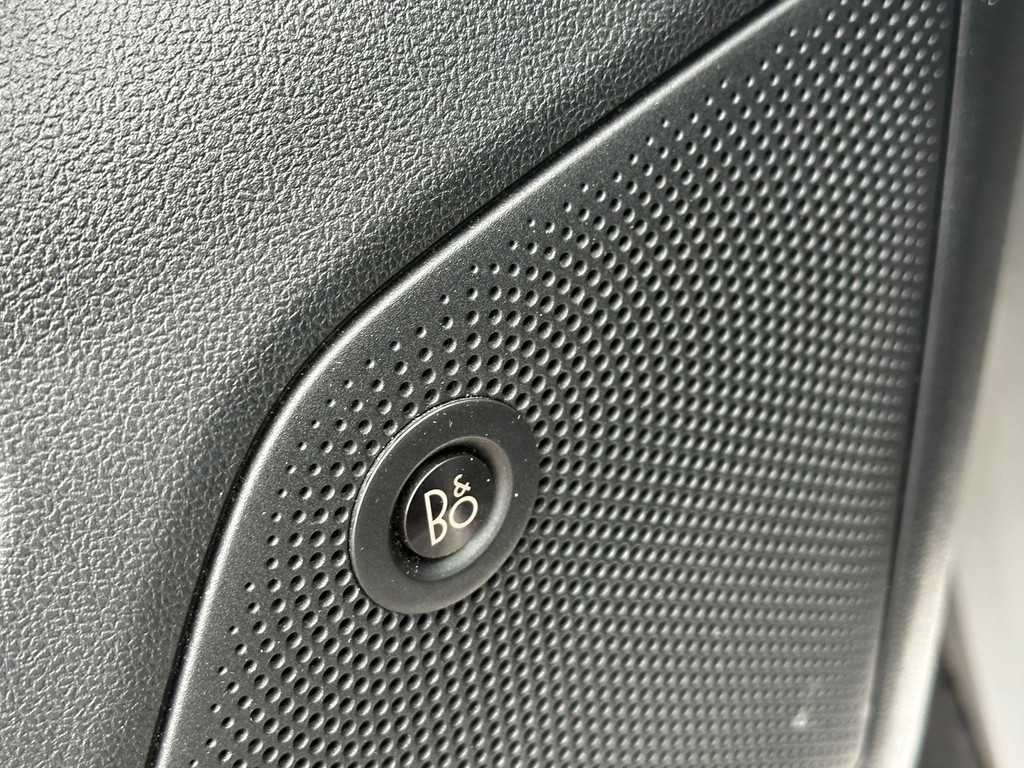 46258723-14.jpg