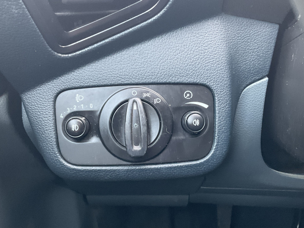 47233406-20.jpg