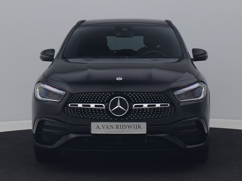 47332147-12.jpg
