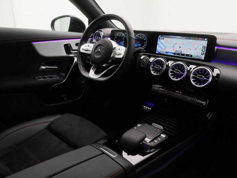 47406763-2.jpg