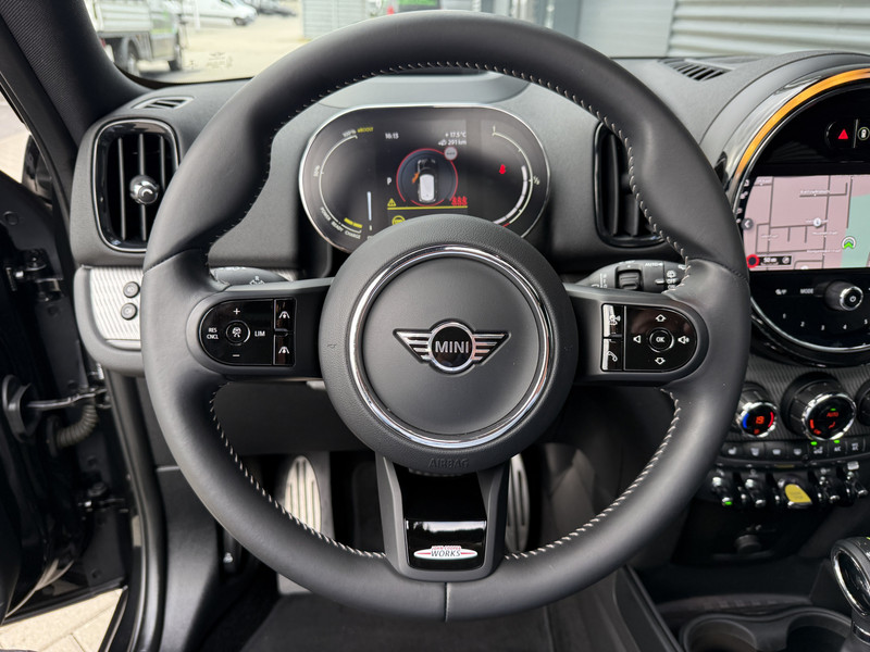 47508414-6.jpg