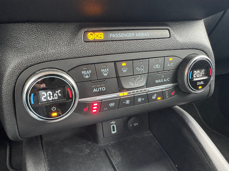 47810750-19.jpg
