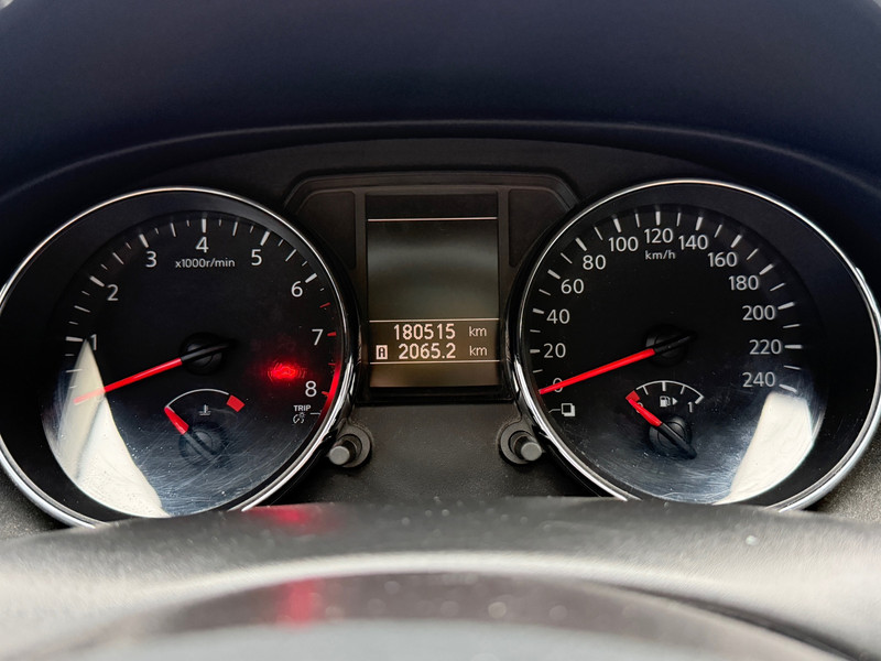 48338725-17.jpg