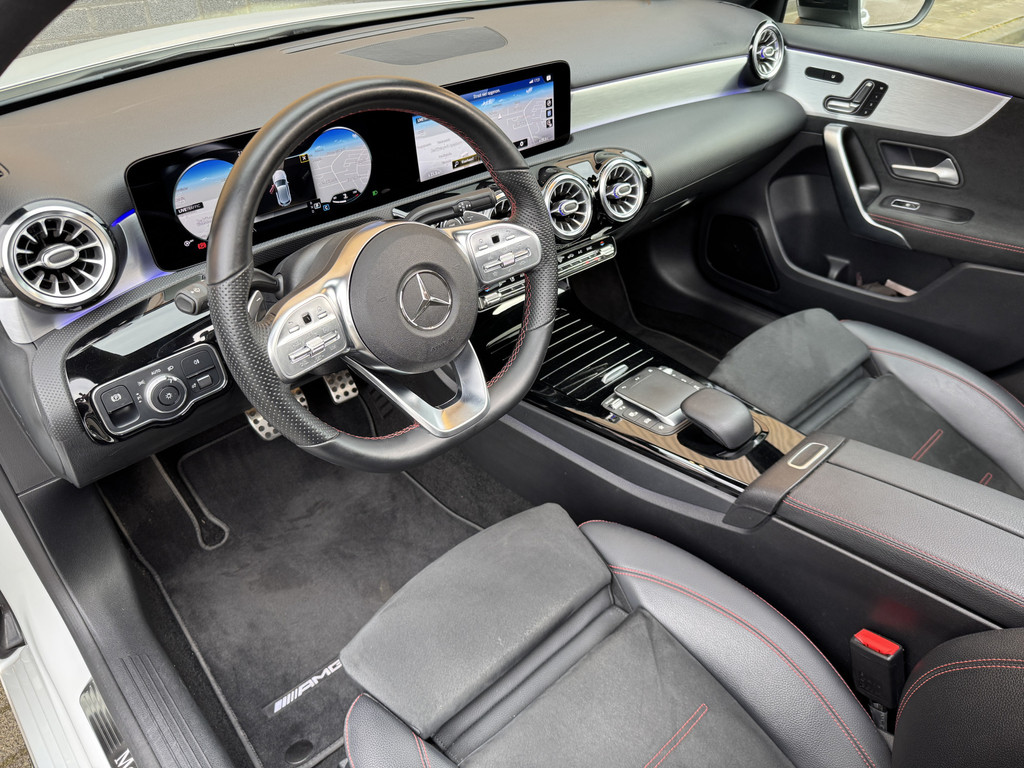 48380595-7.jpg