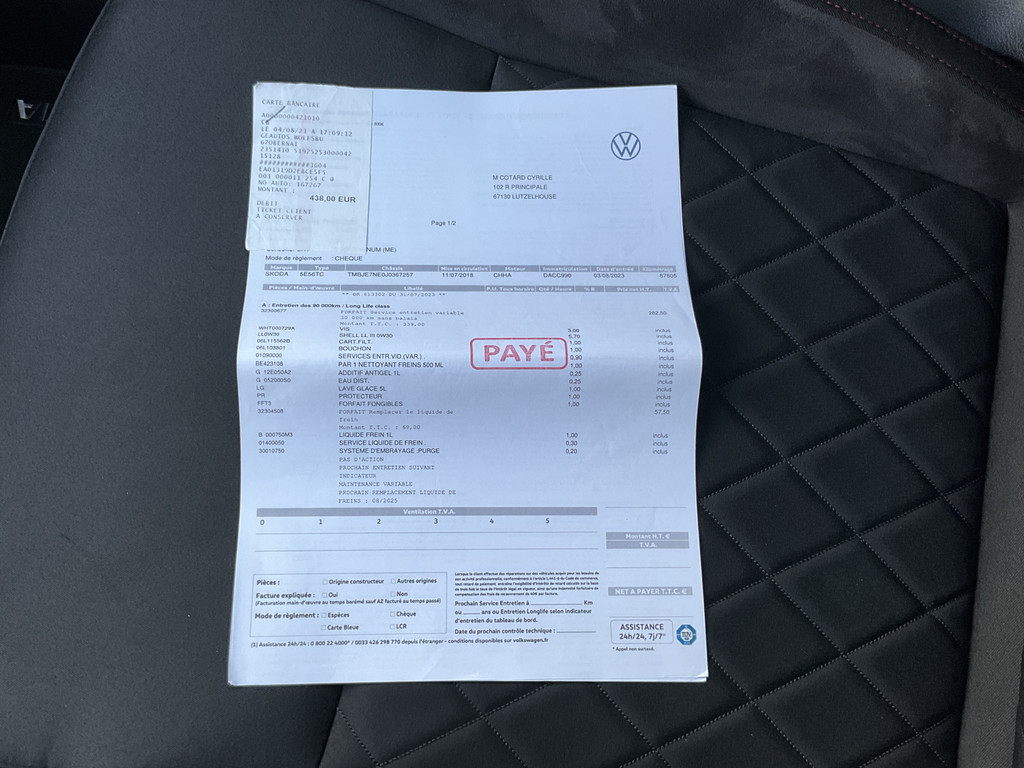 48465601-37.jpg