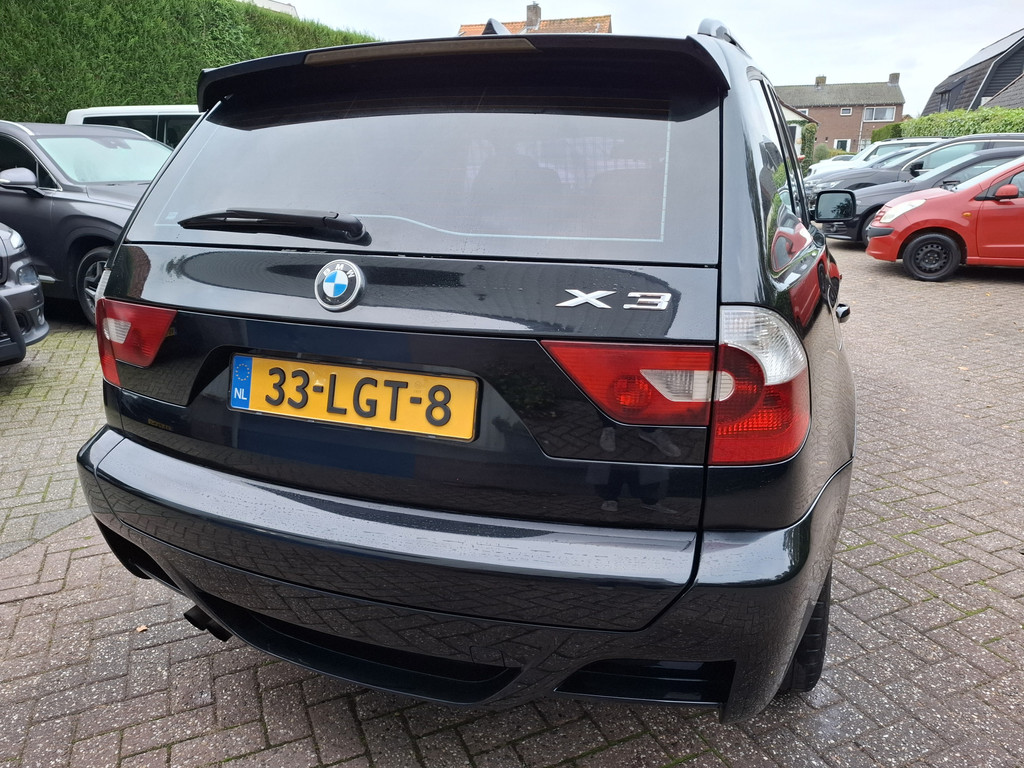 48482561-6.jpg