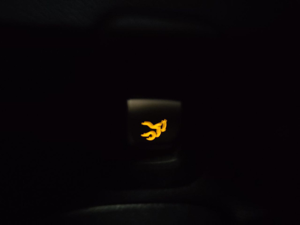 48497066-15.jpg