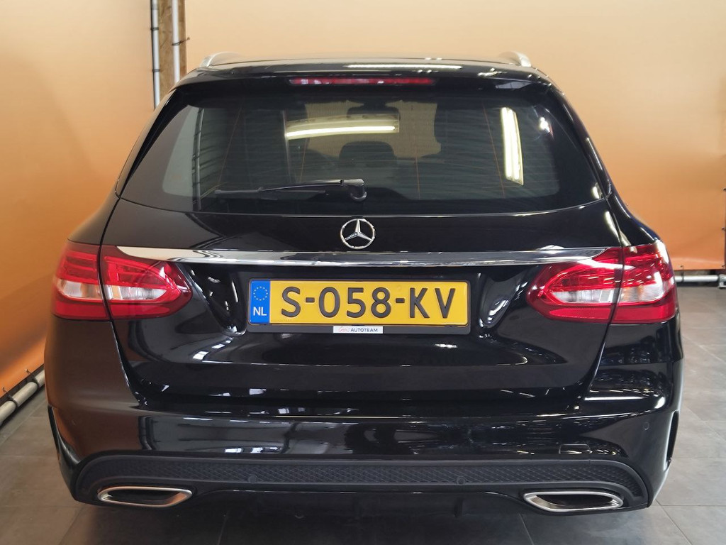 48497066-5.jpg