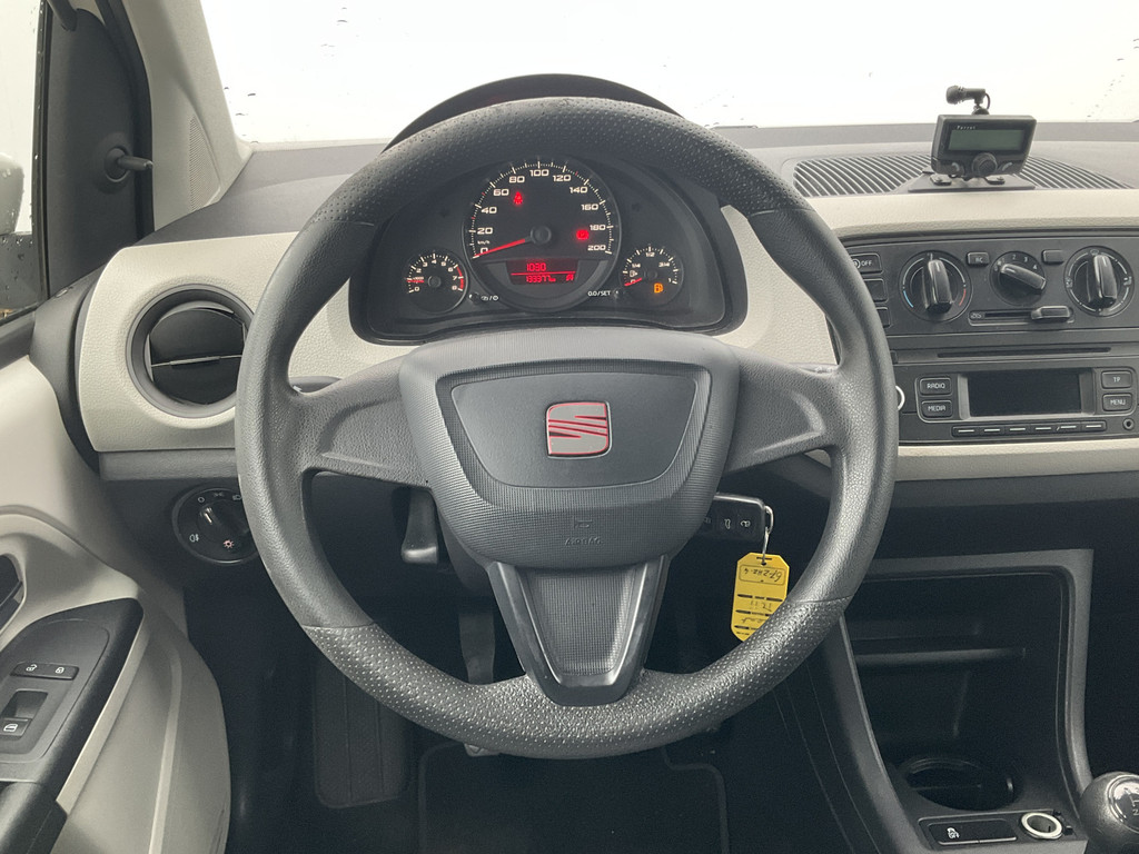 48551104-12.jpg