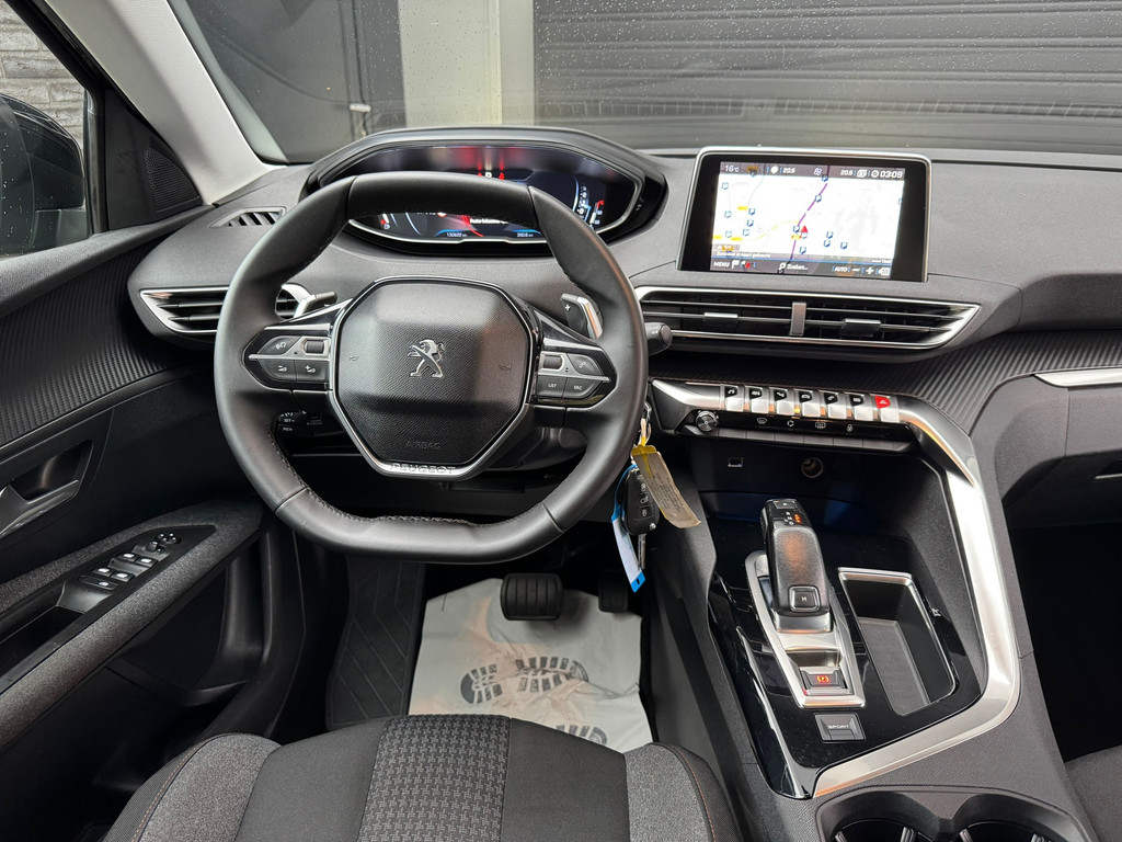 48560192-10.jpg