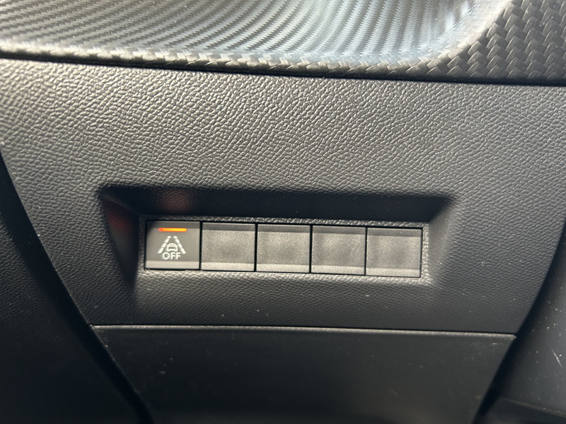48592525-23.jpg