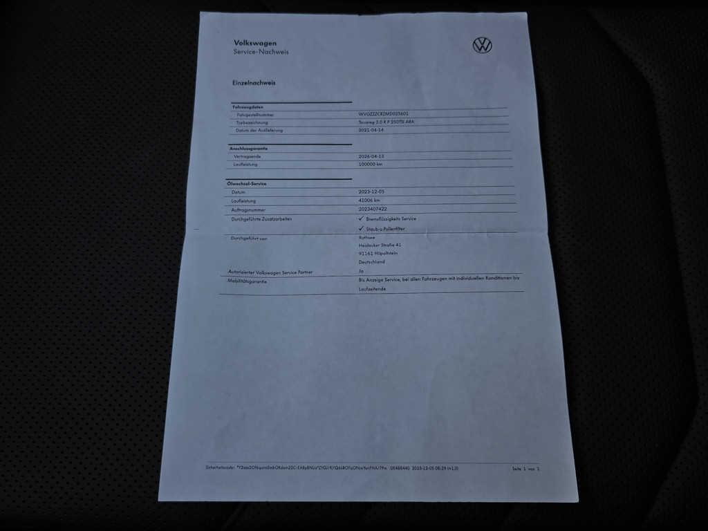 48594552-42.jpg