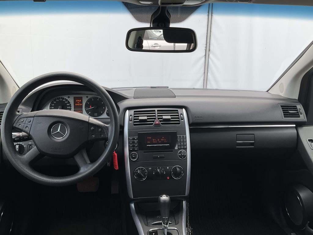 48609997-28.jpg