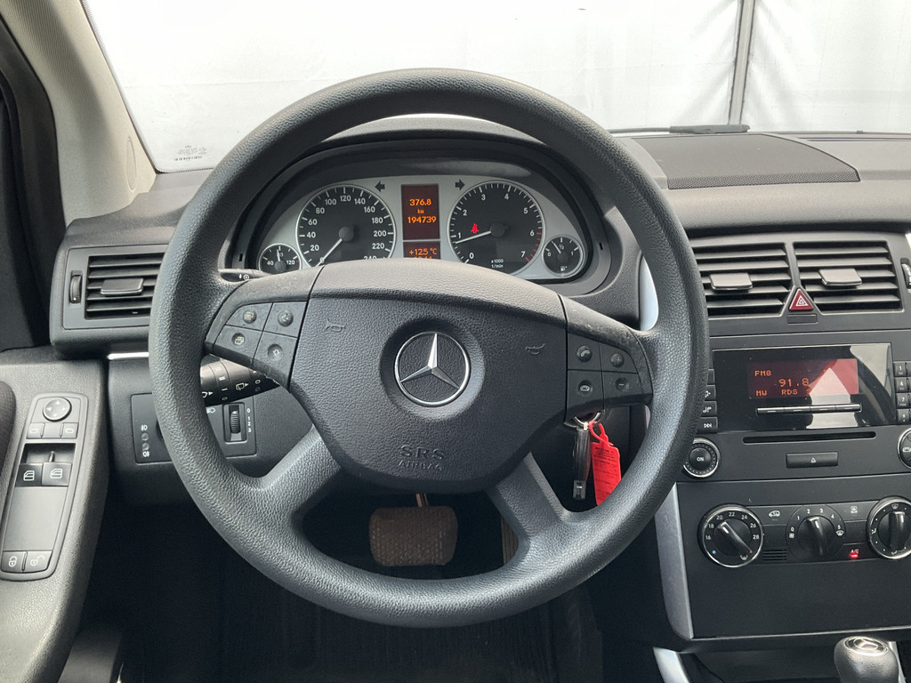 48609997-29.jpg