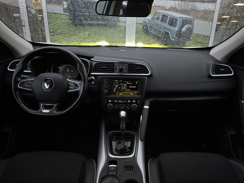 48629340-18.jpg