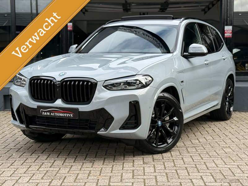 885056838-100