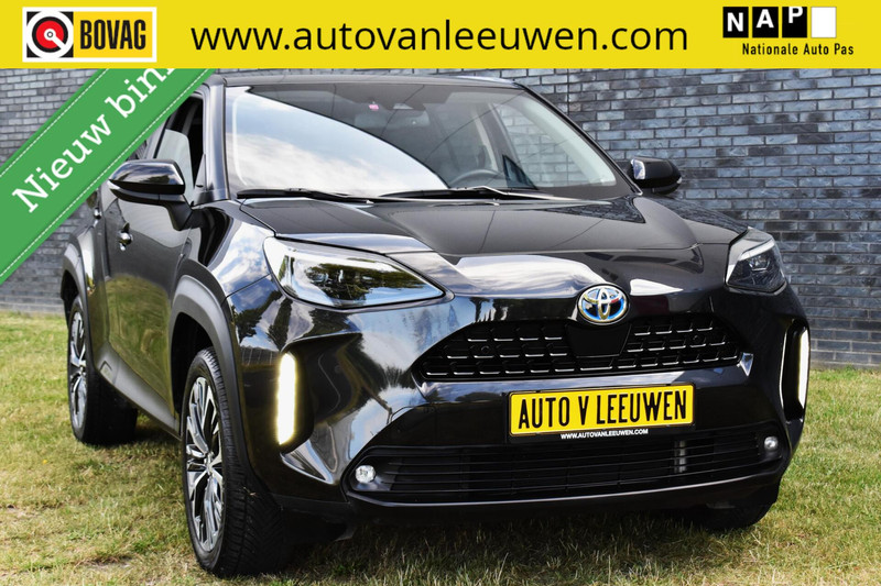 982673877-100