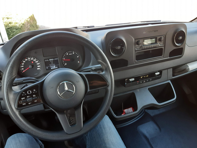 537014485-100-14.jpg