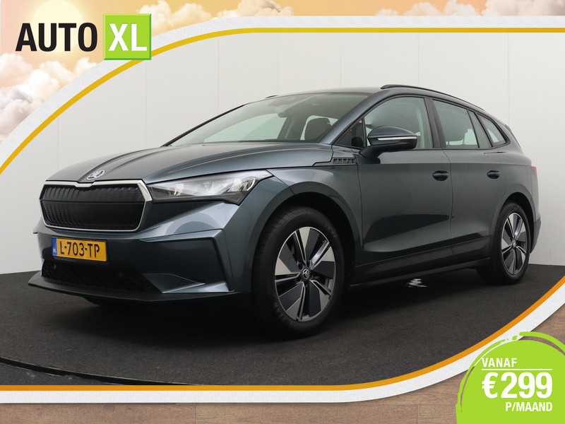 157807483-100