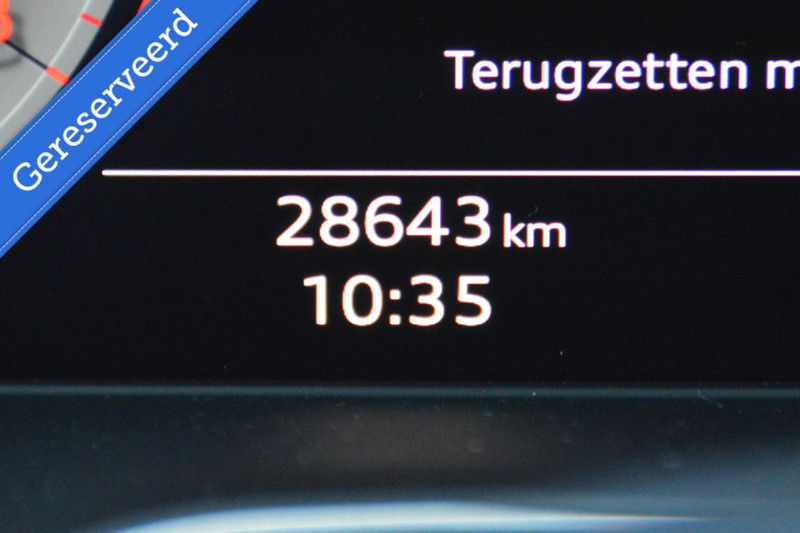 555098442-100-2.jpg