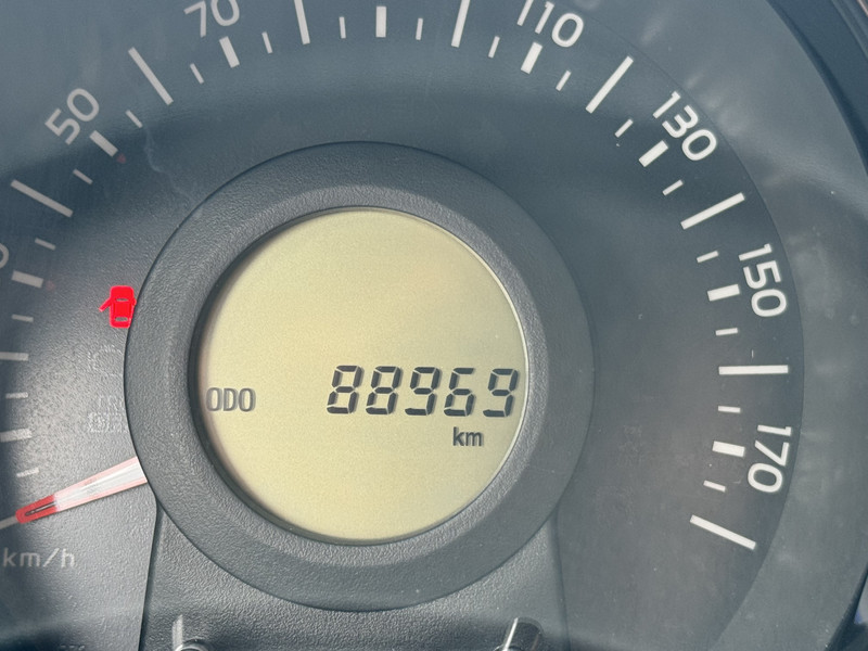 589315011-100-9.jpg