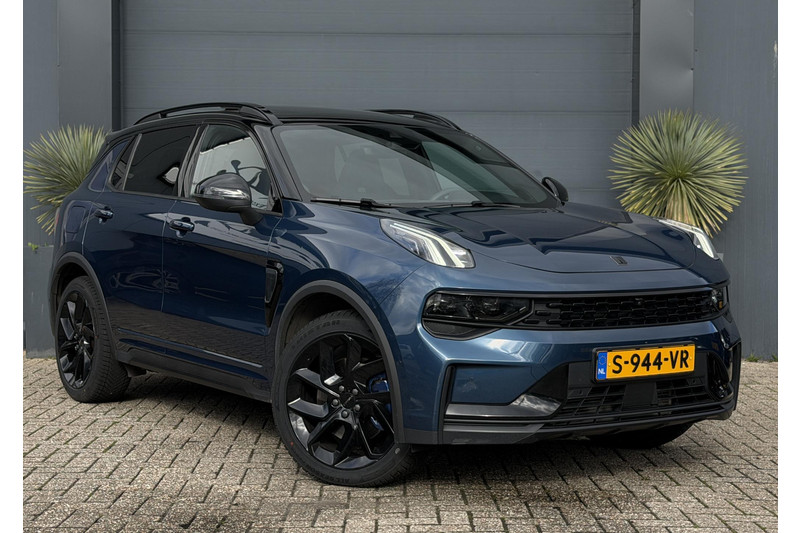 503710696-100