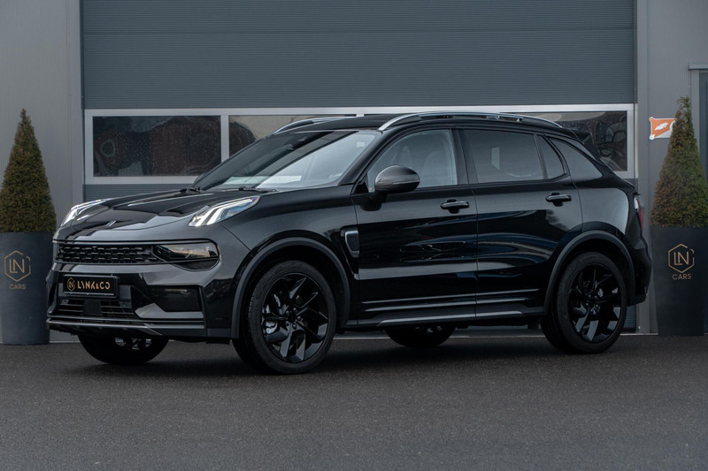 568829847-100