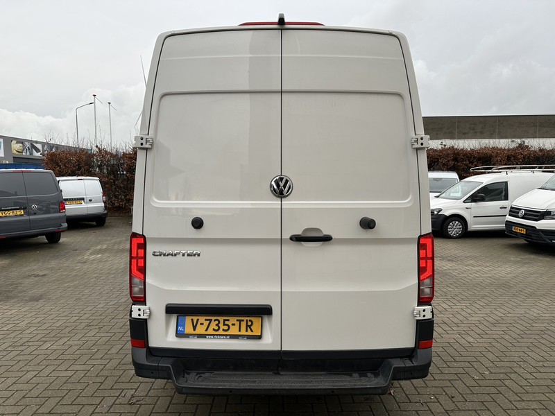 690825856-100-7.jpg