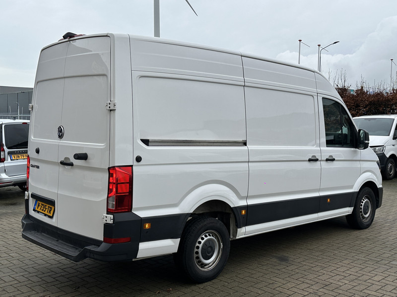 690825856-100-9.jpg