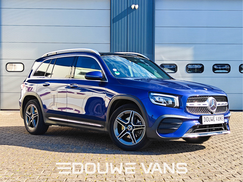556863040-100