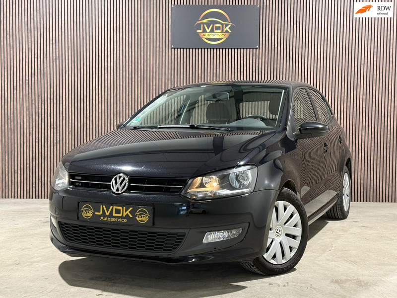 683133210-100