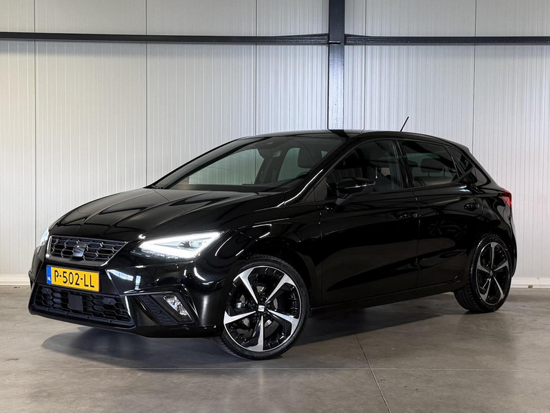 303898685-100