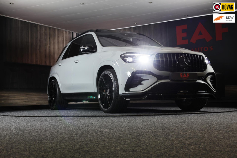 570022037-100