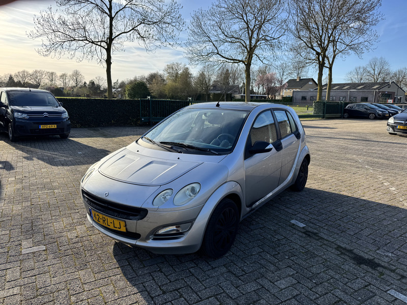 767828921-100